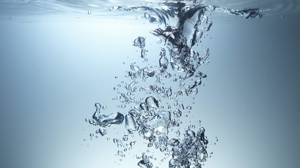 Grundwasserpumpen beziehen Energie aus dem Grundwasser